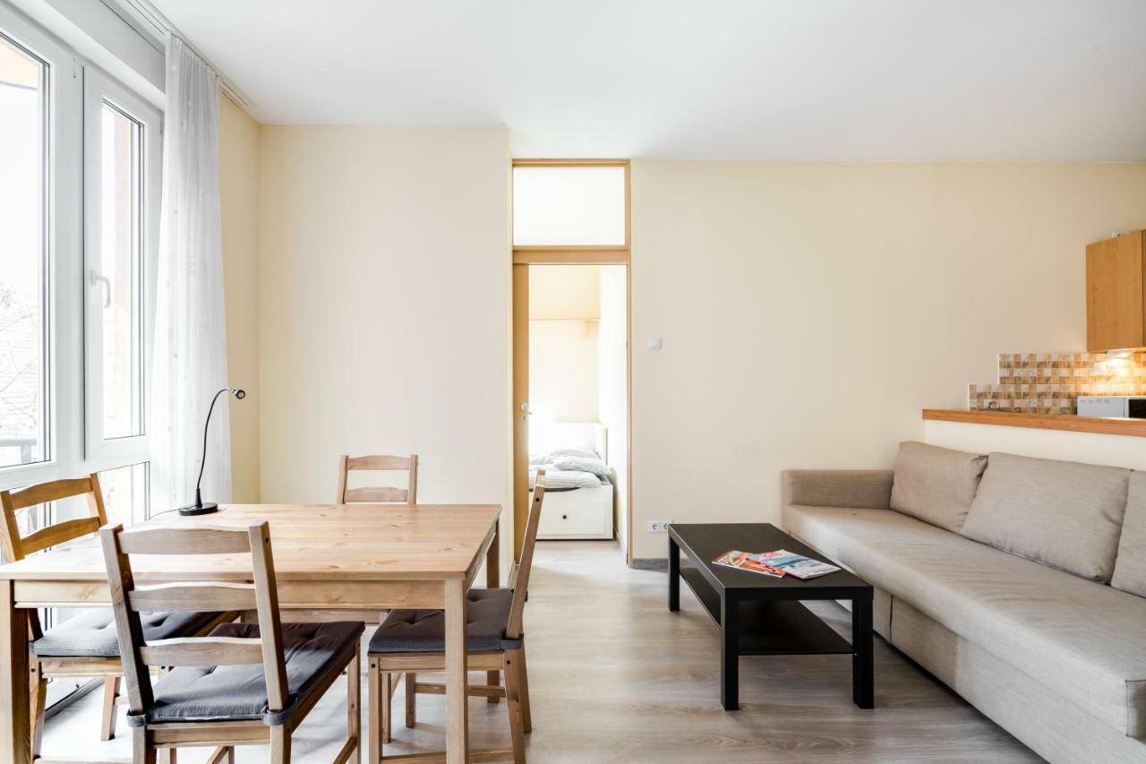 Bpr Vivid Downtown Vibe With Balcony Apartment Budapest Luaran gambar